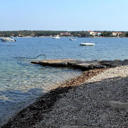 Apartamento With A Parking Space Dajla, Novigrad - 11845